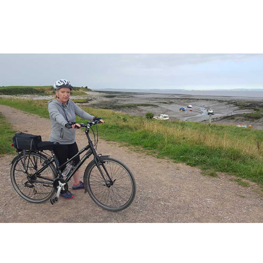 Sarah’s epic cycle for Cancer Research banner